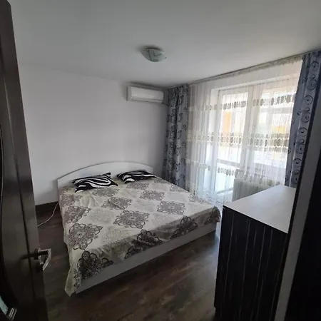 Apartament Апартаменты Крайова